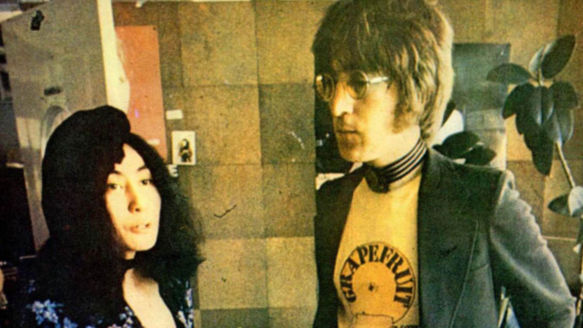 Yoko Ono and John Lennon.