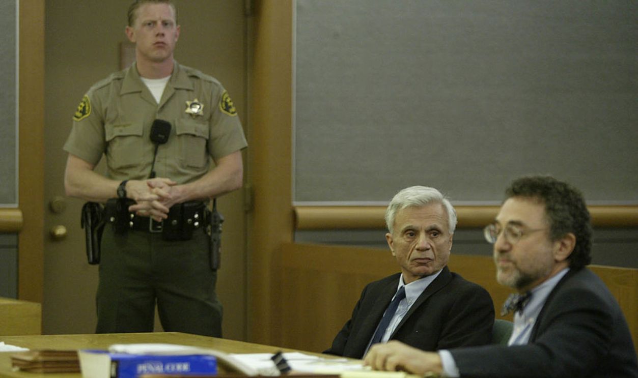 VAN NUYS, CA - September 17: Actor Robert Blake with his attorney Gerald Schwartzbach at Van Nuys Municipal court for a pre-trial hearing in his case on September 17, 2004 in Van Nuys, California. Blake is charged with the murder of his wife Bonny Lee Bakely.