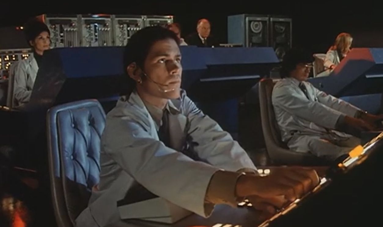 Screenshot from Probe (1972)