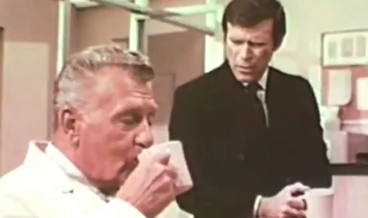 Screenshot from The Immortal (1970–1971)