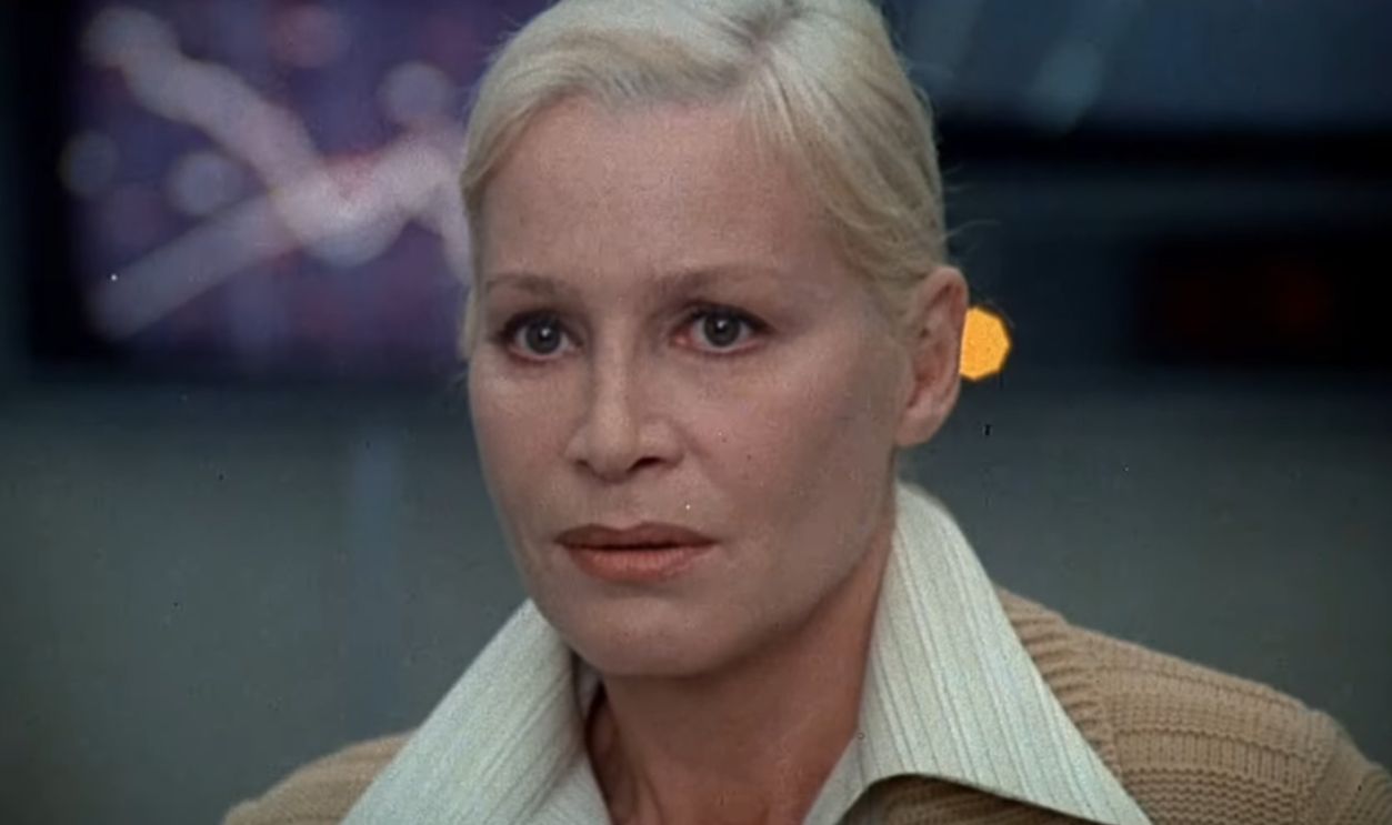 Screenshot from The Cassandra Crossing (1976)