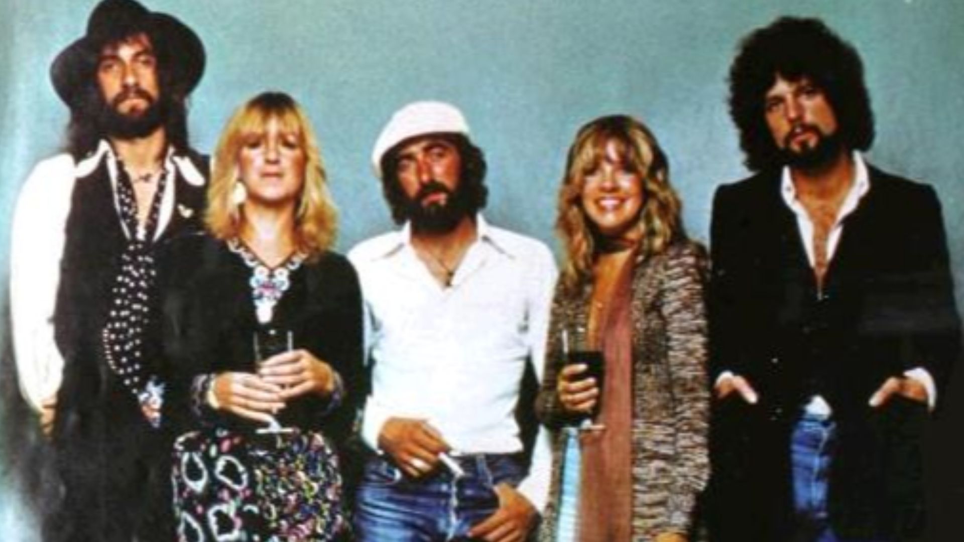 Trade ad for Fleetwood Mac's album Rumours.To better adapt it to his respective Wikipedia article, the ad was cropped and cleaned in a graphics editing program. The original can be viewed at the source below.