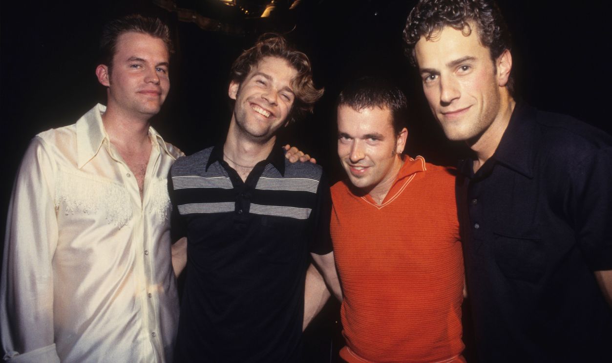 Rock Band Stroke 9 Pose For A Portrait LOS ANGELES, CA - NOVEMBER 5: Rock band Stroke 9 pose for a portrait at The Viper Room in Los Angeles, California on November 5, 1997.