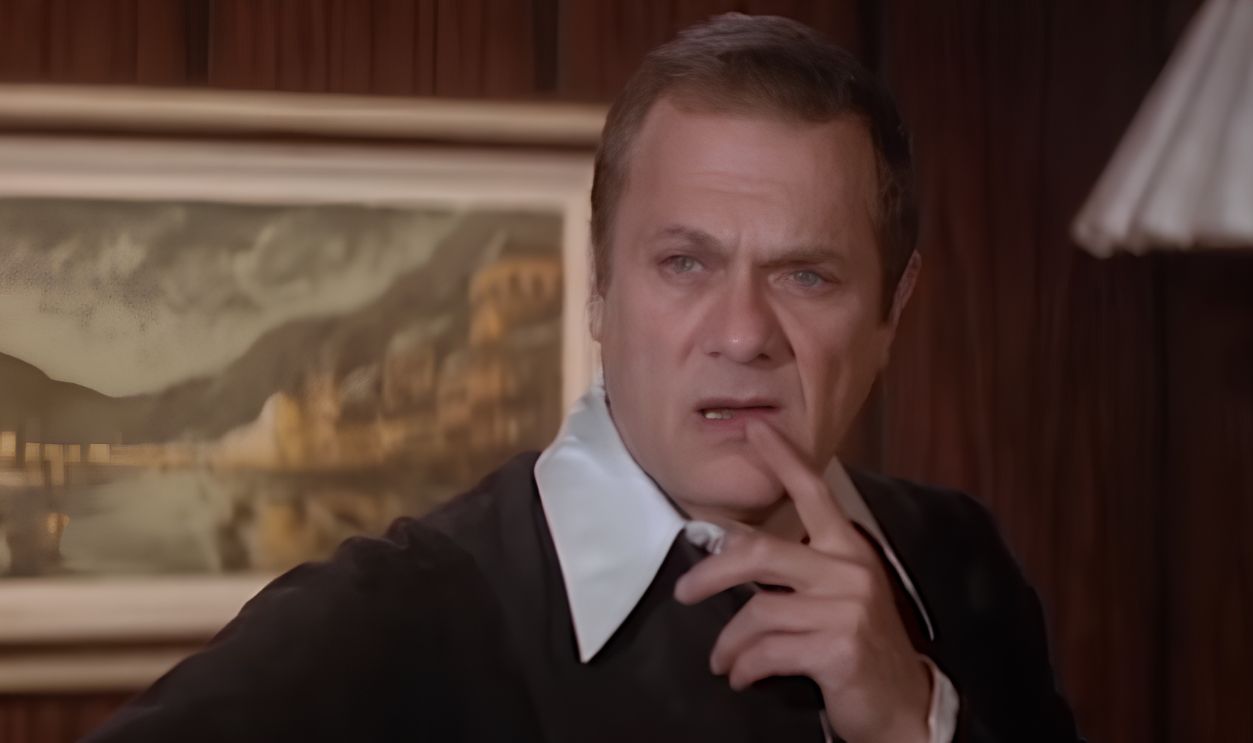 Screenshot from The Manitou (1978)