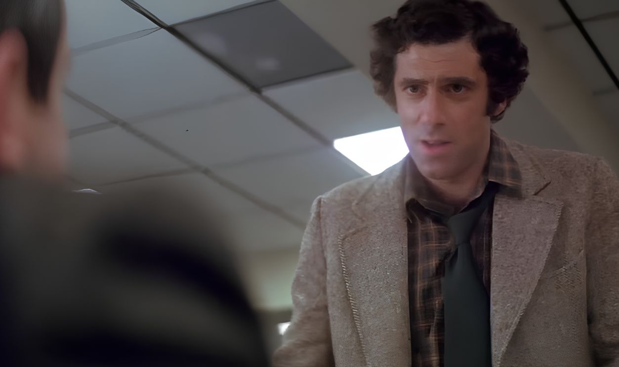 Screenshot from Capricorn One (1977)