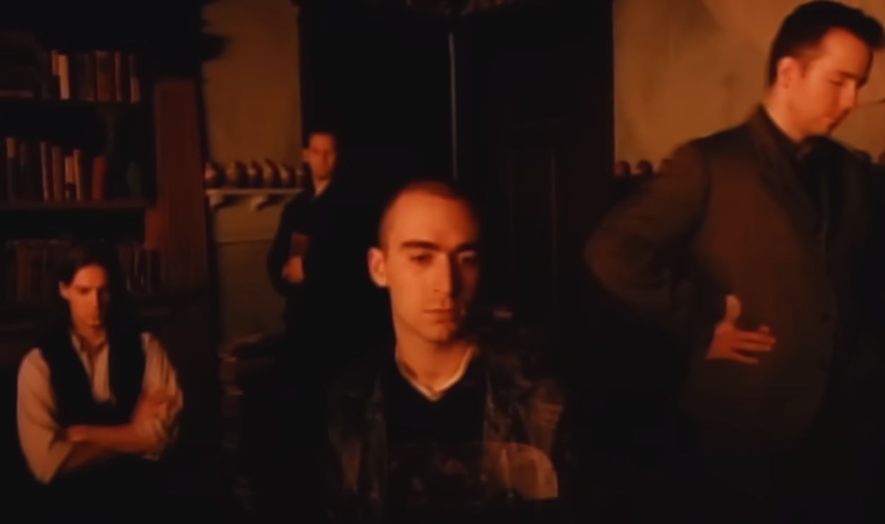 Screenshot from Lightning Crashes (1994)