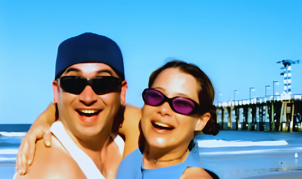 Screenshot from Steal My Sunshine (1999)