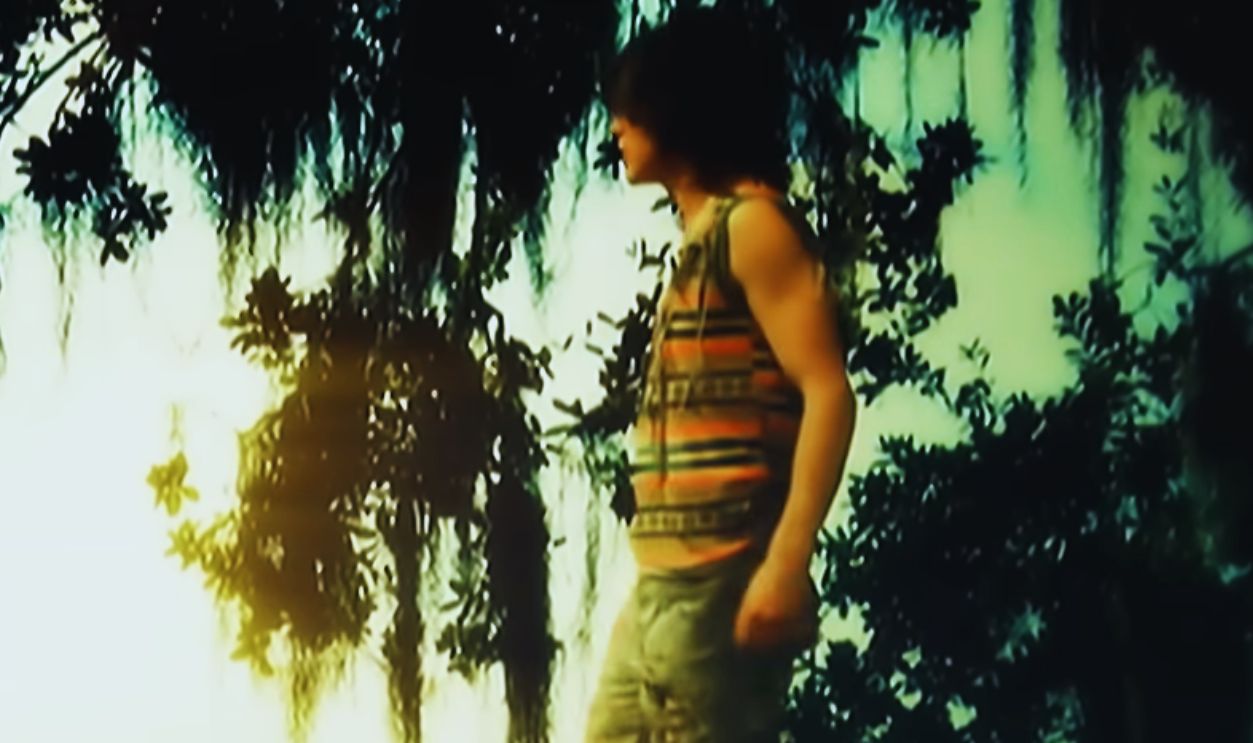 Screenshot from Electric Feel (2008)