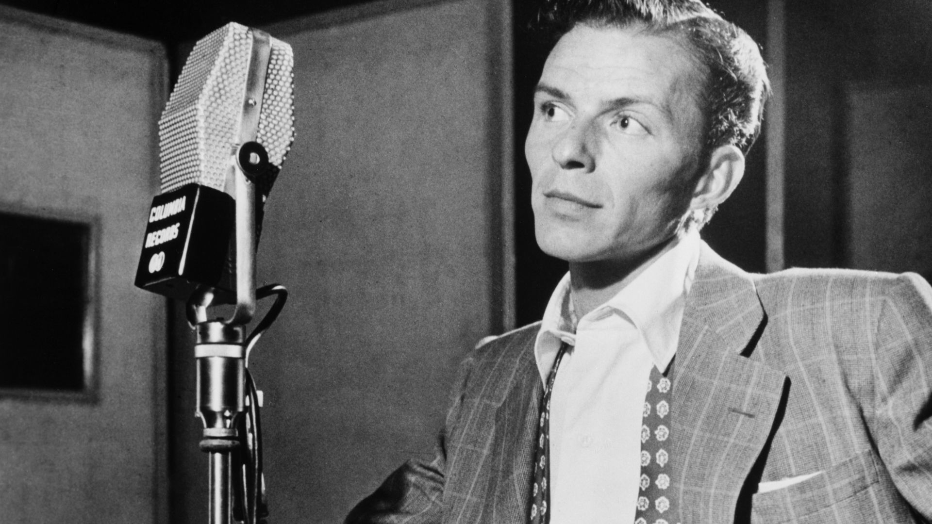 Portrait of Frank Sinatra at Liederkranz Hall, New York.
