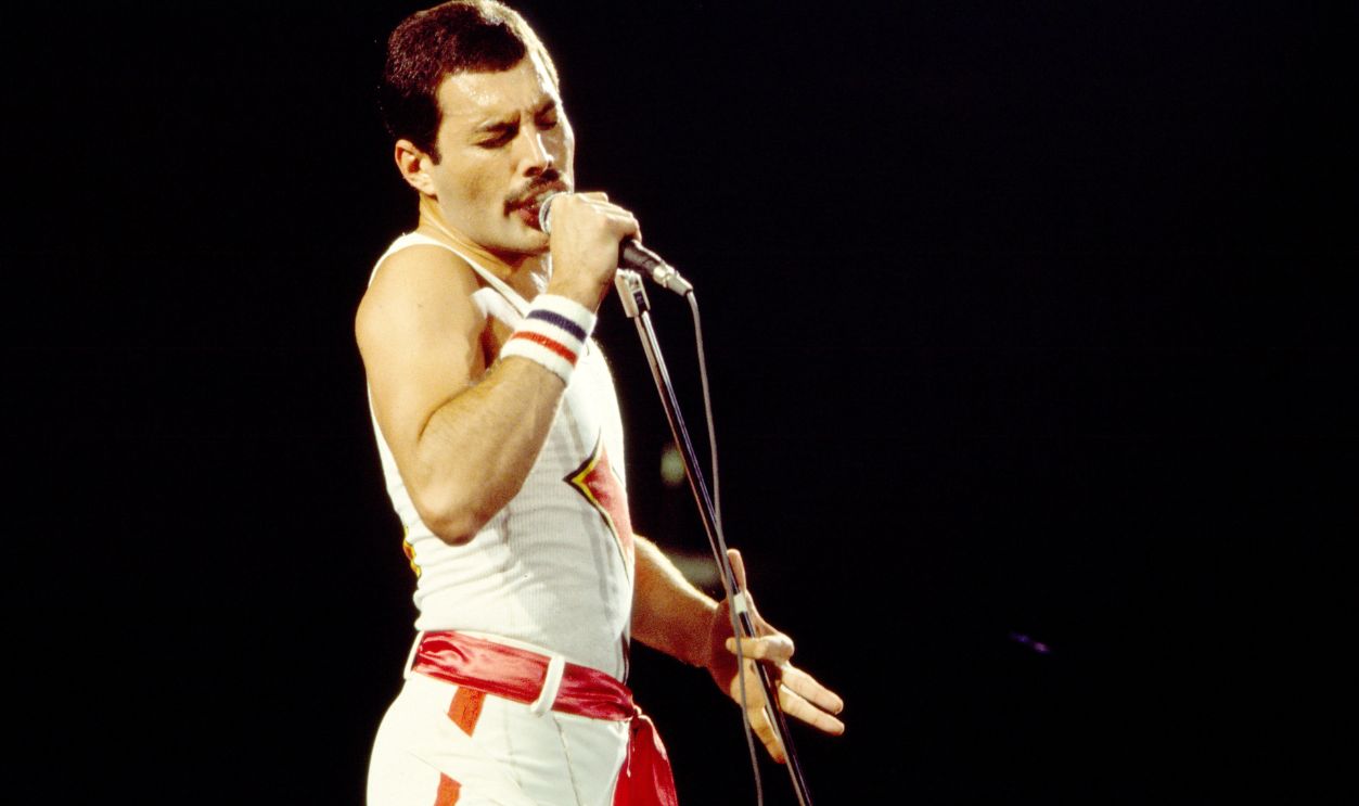 Queen Onstage At Byrne Arena English Rock vocalist Freddie Mercury (1946 - 1991), of the group Queen, performs onstage at Byrne Arena, East Rutherford, New Jersey, August 9, 1982. 