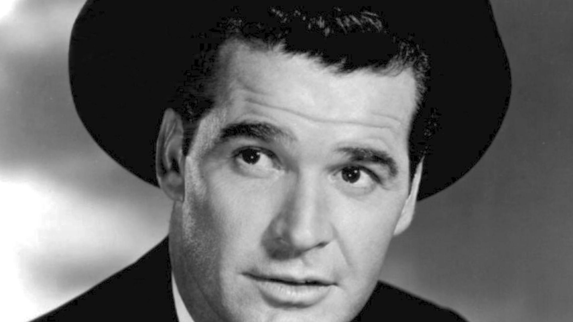 Photo of James Garner as Bret Maverick.