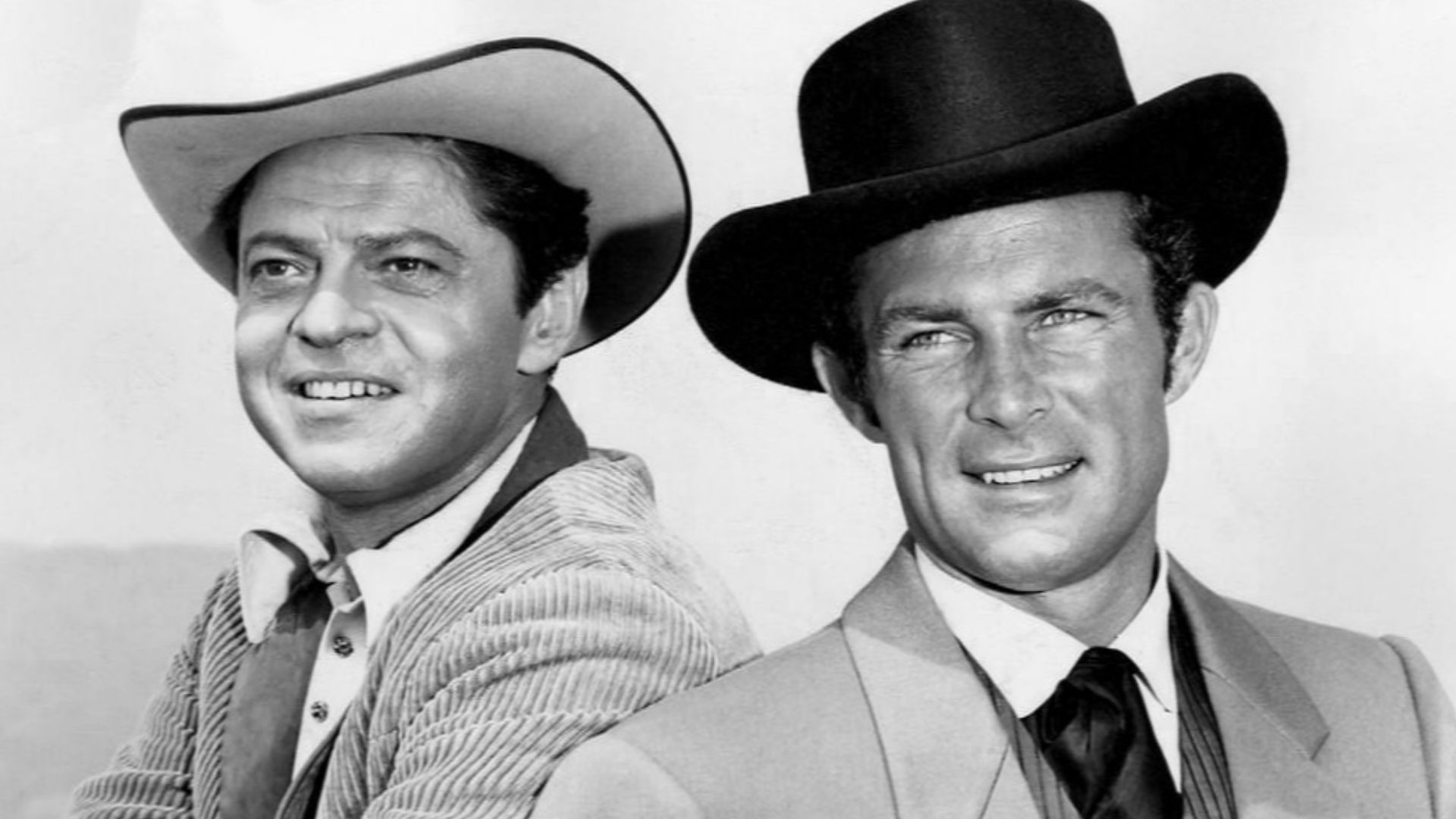 Photo of Ross Martin as Artemus Gordon and Robert Conrad as James West from the television program The Wild, Wild West.