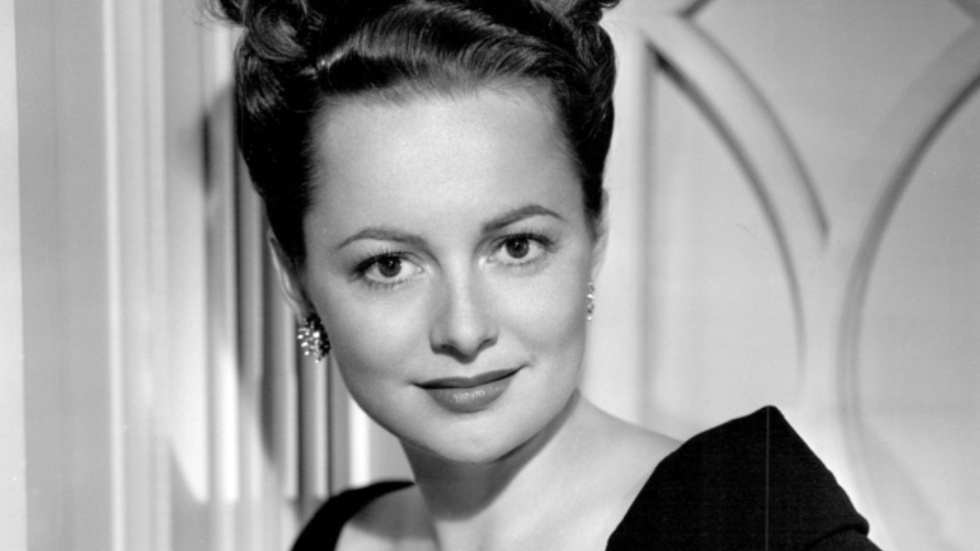 Olivia de Havilland publicity photo, 1947