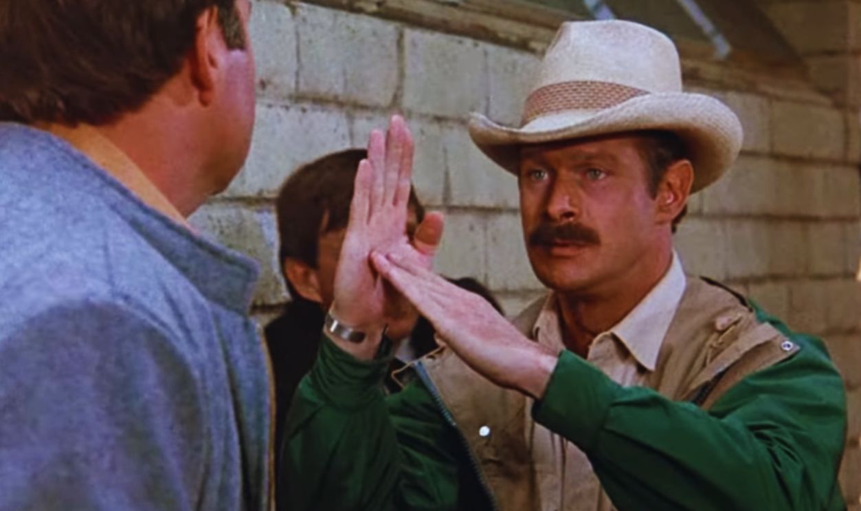 Screenshot from Simon & Simon (1981-1989)