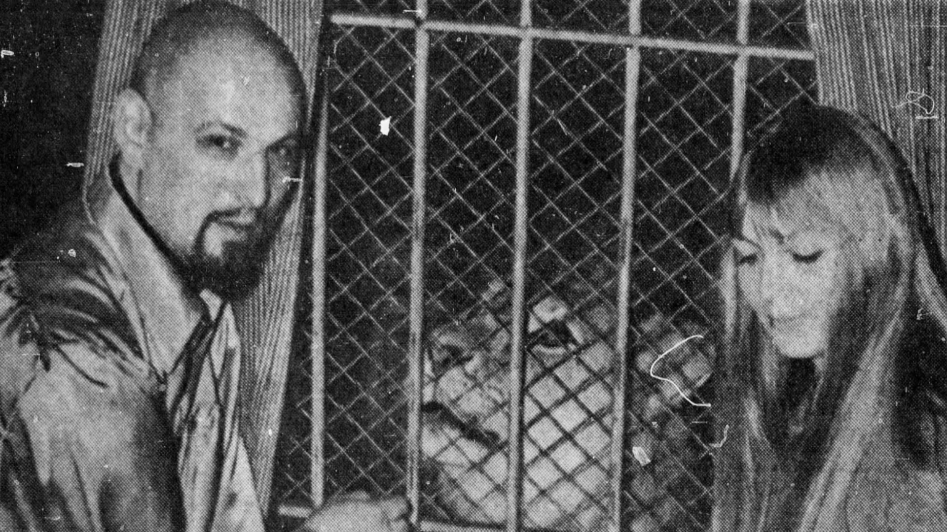 Anton LaVey and Diane Hegarty feed their lion, Togare