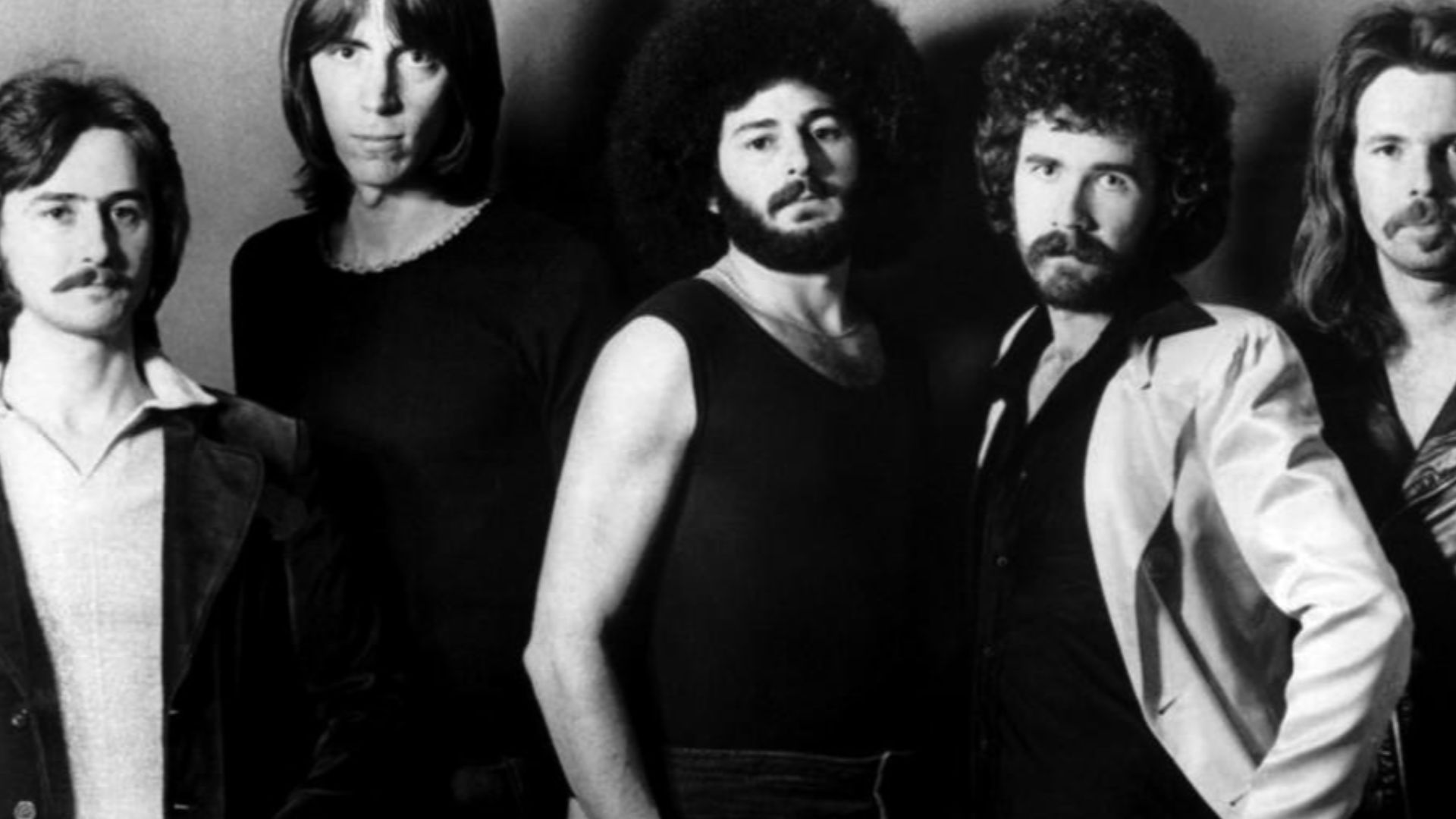 Promotional photo of the US rock group Boston.  From left: Barry Goudreau, Tom Scholz, Sib Hashian, Brad Delp, Fran Sheehan.