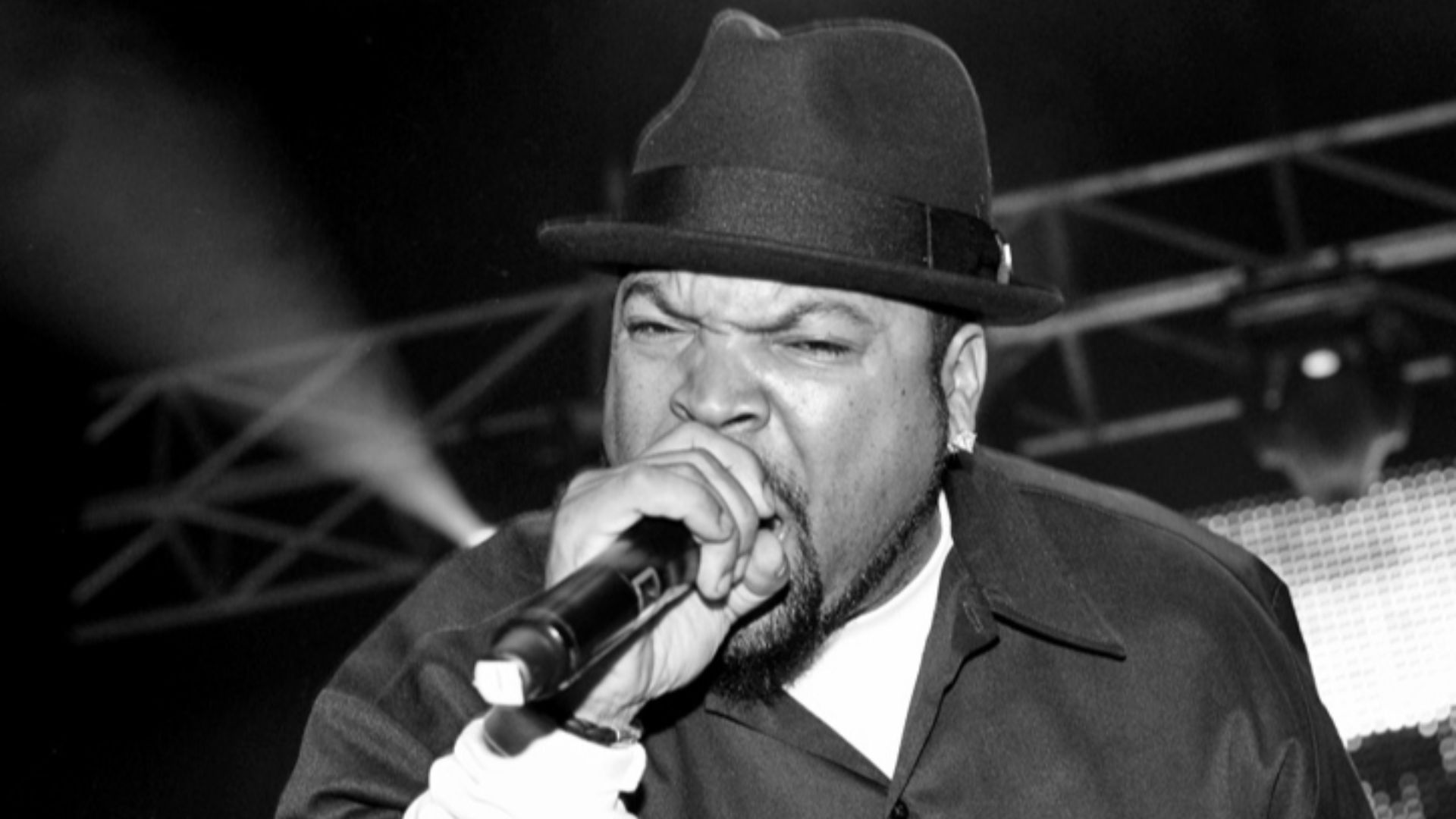 Ice Cube live in Metro City Concert Club