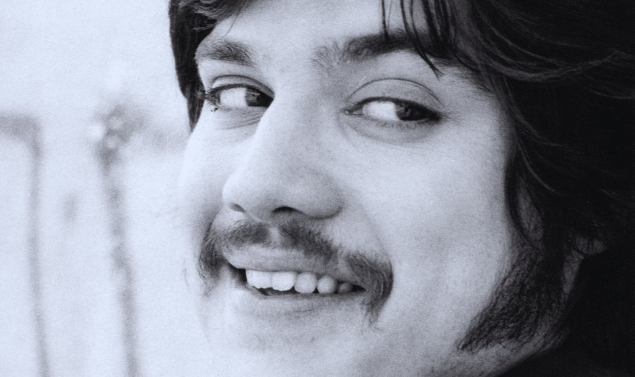 Gettyimages -154053649, Freddie Prinze American actor and comedian Freddie Prinze (1954 - 1977) as Chico Rodriguez in the US sitcom 'Chico And The Man', circa 1975.