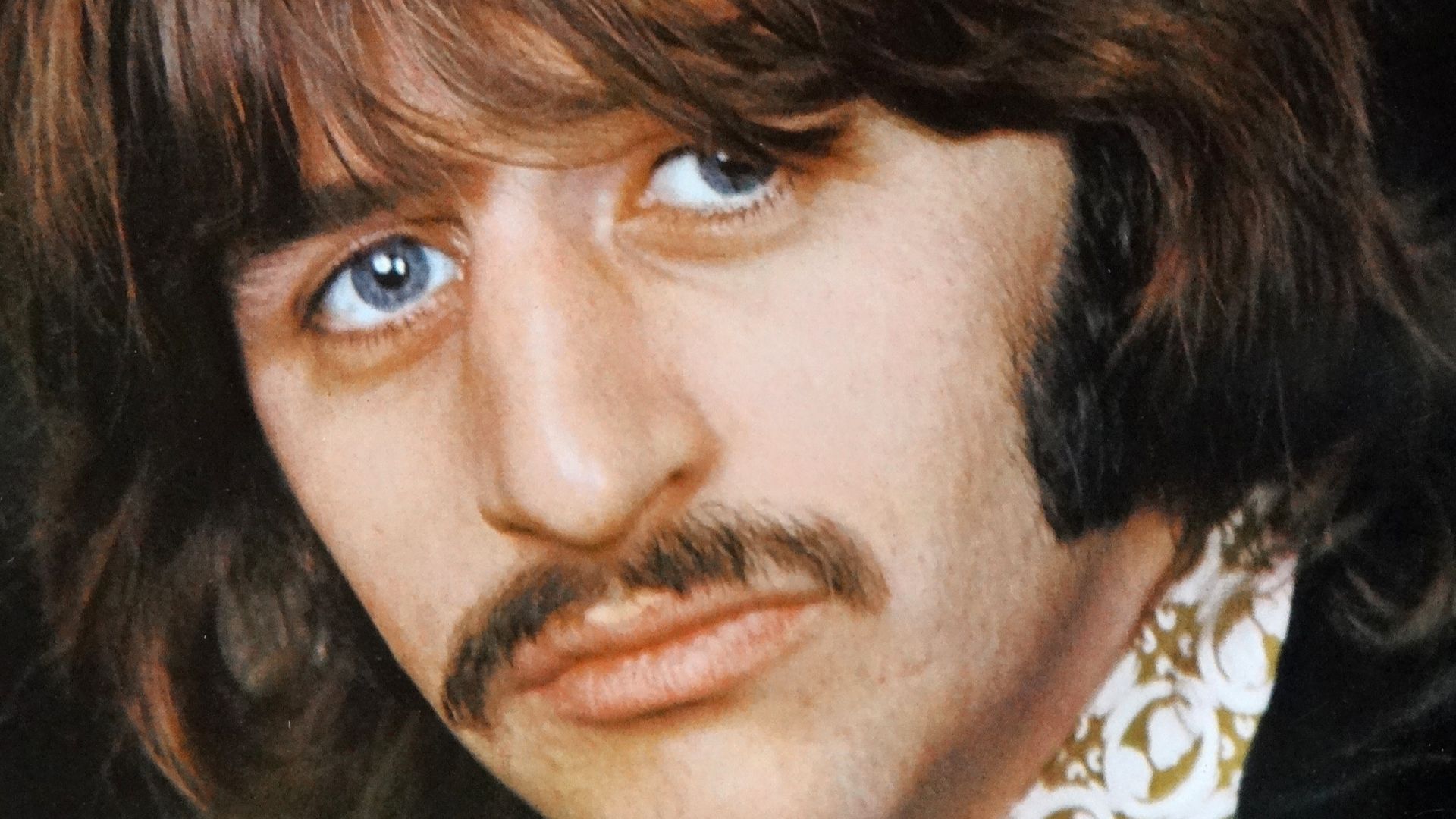 Promotional portrait of Ringo Starr included in the initial U.S. 1968 White Album Pressing. As there was no copyright renewal in the U.S. and no copyright tag, this image belongs in the publci domain