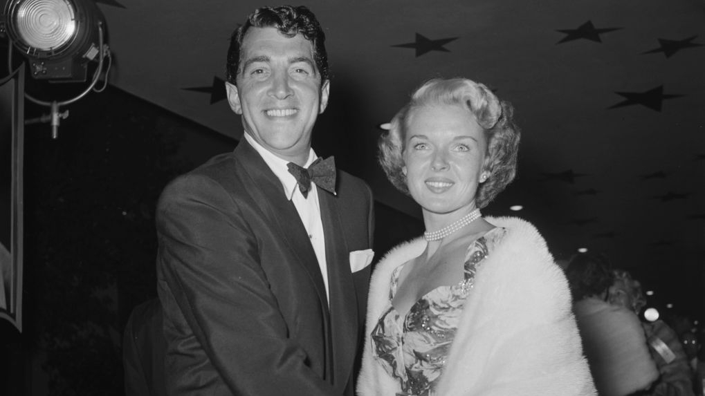 Dean Martin and wife at an event