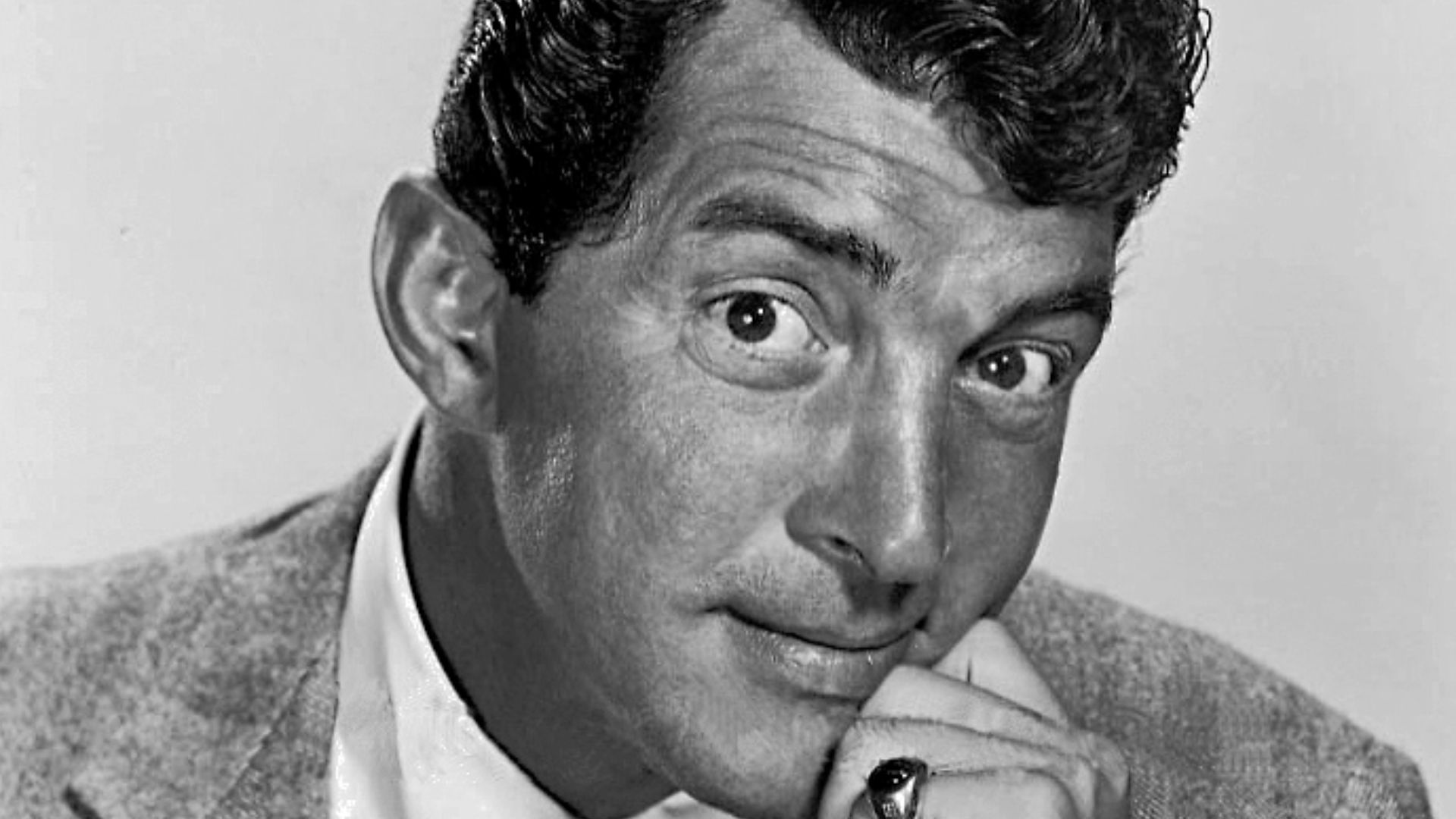 Original studio publicity photo of Dean Martin for the film Bells Are Ringing (1960)