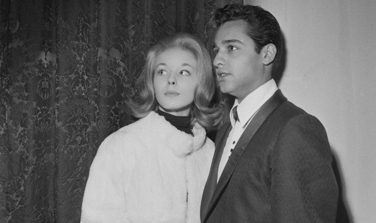 British actress Jill Haworth (1945 - 2011) with co-star Sal Mineo (1939 - 1976) in London for the premiere of their film 'Exodus' on May 10th, 1961.