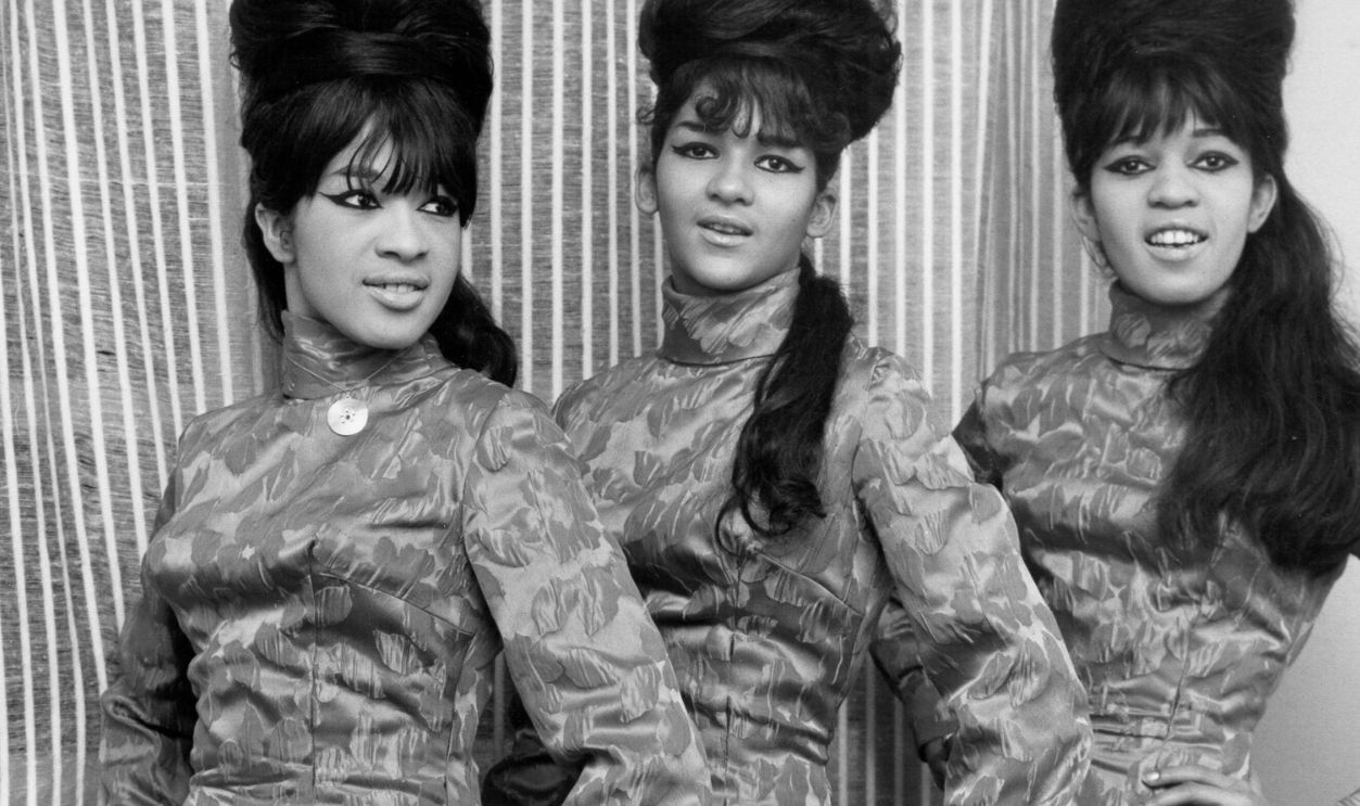 Ronettes Portrait CIRCA 1965: Ronnie Spector, Nedra Talley Ross and Estelle Bennett Vann of the vocal trio 