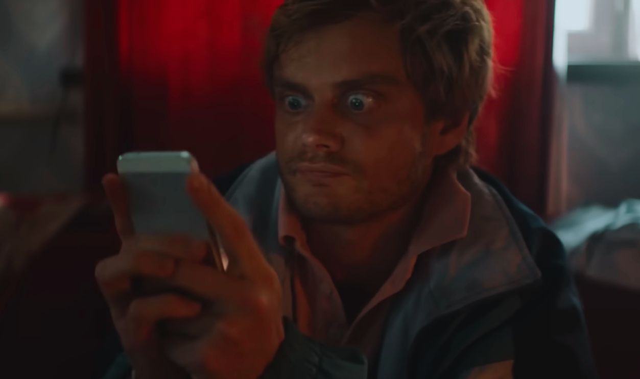 Screenshot from 6 A.M. (Ready to Write) (2019)