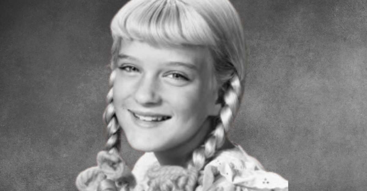  Susan Olsen promoting her role on the ABC comedy series The Brady Bunch