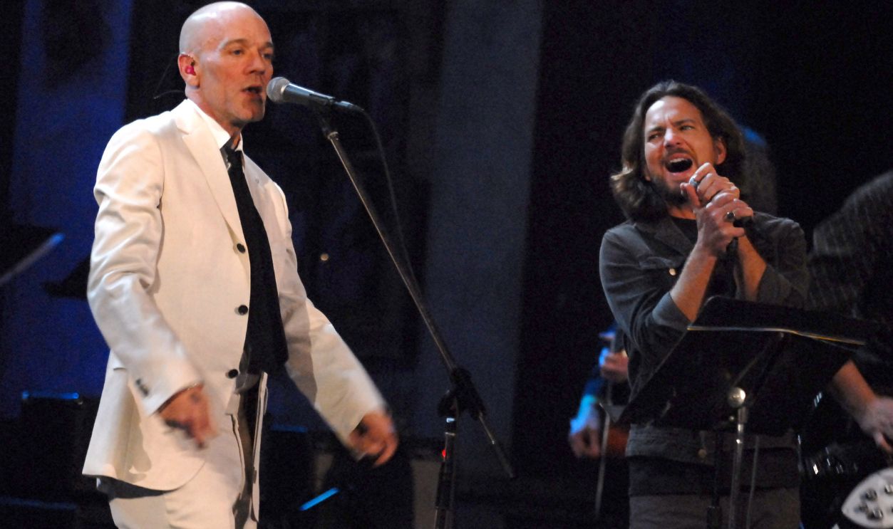 “Man On The Moon” (R.E.M.)