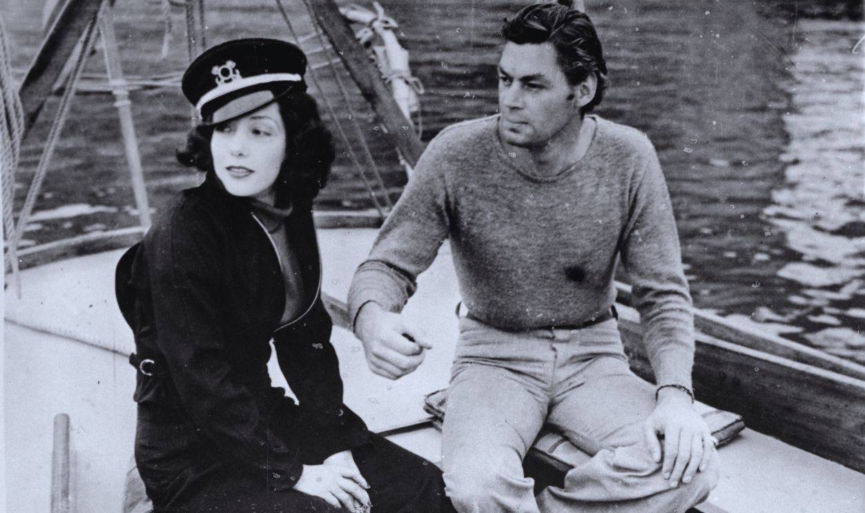 Gettyimages - 167447259, Lupe Vélez und Johnny Weissmüller Mexican actress Lupe Vélez and the actor Johnny Weissmüller. 1935. Photograph. (Photo by Imagno/Getty Images) Die mexikanische Schauspielerin Lupe Vélez und der Schauspieler Johnny Weissmüller (Weissmuller) 1935. 