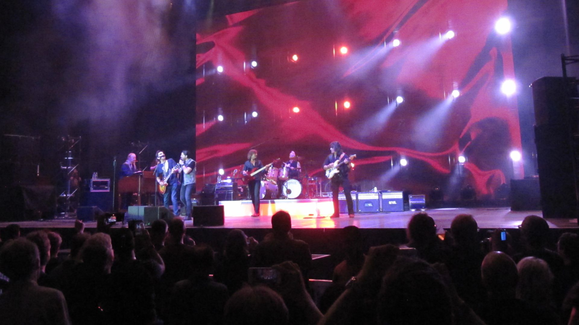 Ritchie Blackmore still cuts it on guitar and with his excellent 2015 re-incarnation of Rainbow, put in a storming set including all the Raindow classics such as All Night Long, I surrender, Since You've Been Gone, Man on the Silver Mountain together with