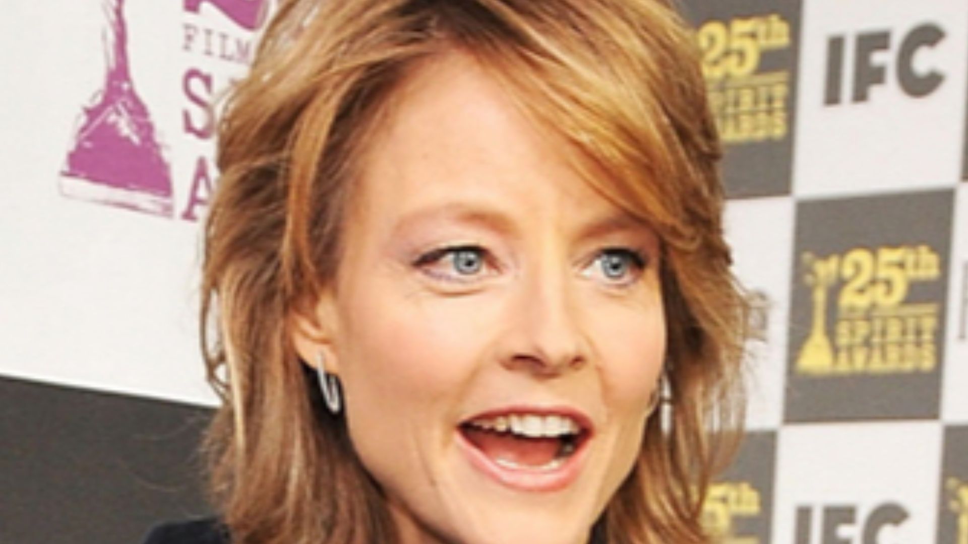Actress Jodie Foster with the LG Electronics Kompressor Vacuum on The 25th Spirit Awards Blue Carpet held at Nokia Theatre L.A. Live on March 5, 2010 in Los Angeles, California. Photo by George Pimentel/WireImage.com.