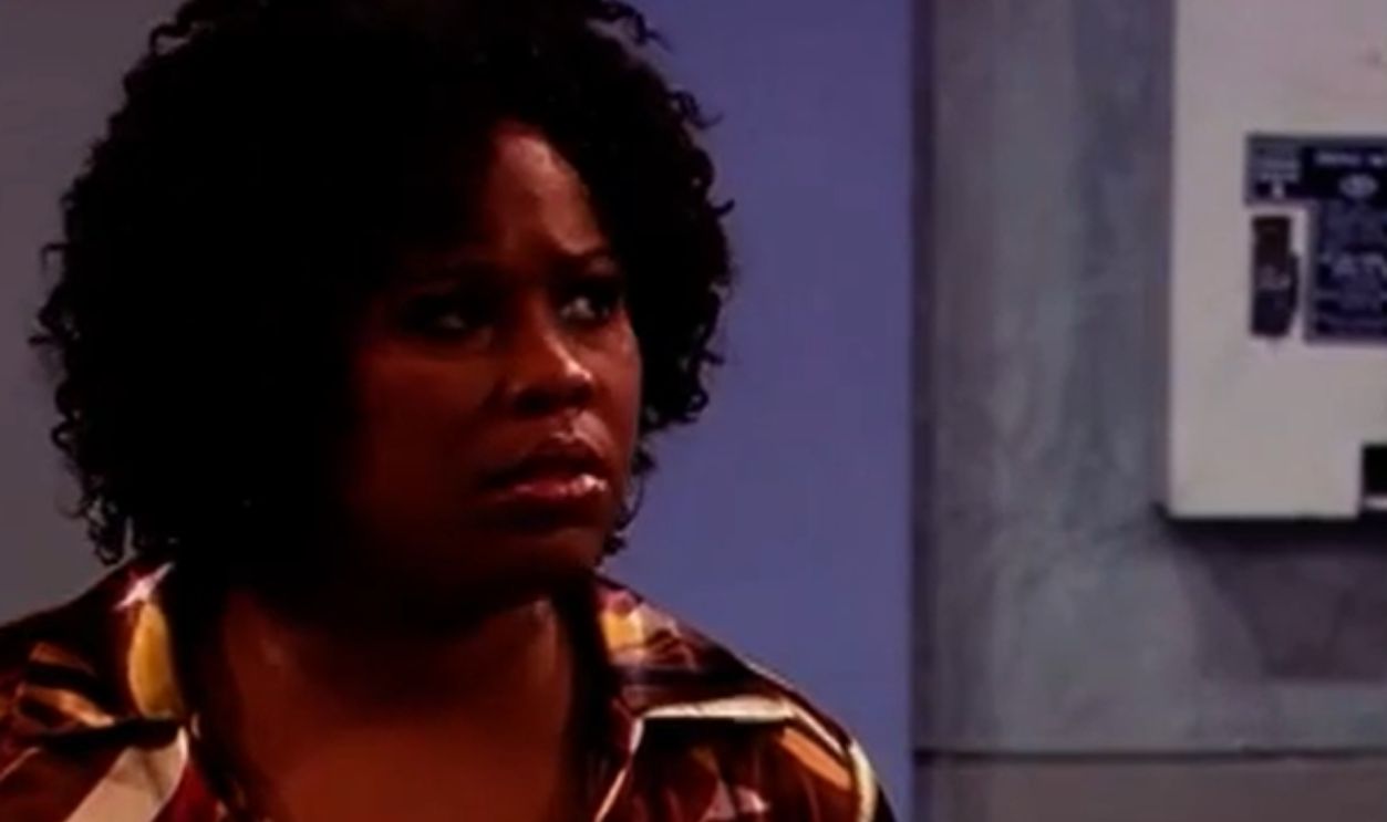 Screenshot from Eve, UPN (2003–2006)