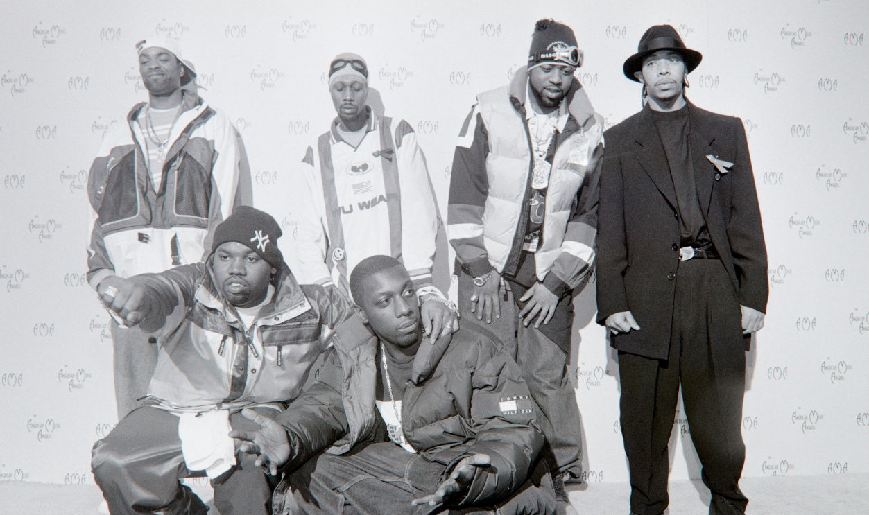 25th Annual American Music Awards Wu Tang Clan at the 25th Annual American Music Awards at the Shrine Auditorium on January 26, 1998 in Los Angeles, California. 
