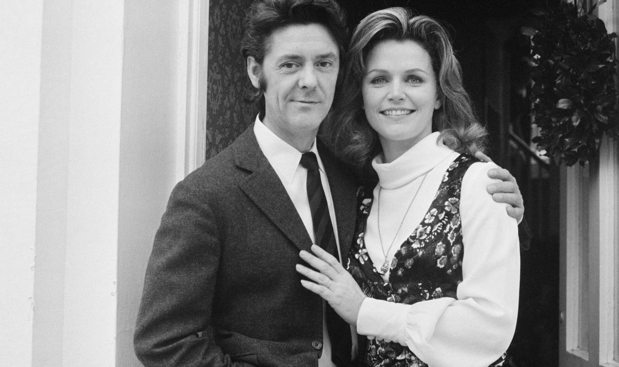 Kip Gowans And Lee Remick, 1970 Producer Kip Gowans with his wife, actress Lee Remick, December 19th 1970.