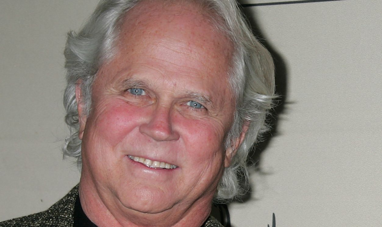 Actors Tony Dow (L) and Jerry Mathers attend 'A Mother's Day Salute to TV Moms' at the Academy of Television Arts & Sciences on May 6, 2008 in North Hollywood, California. 
