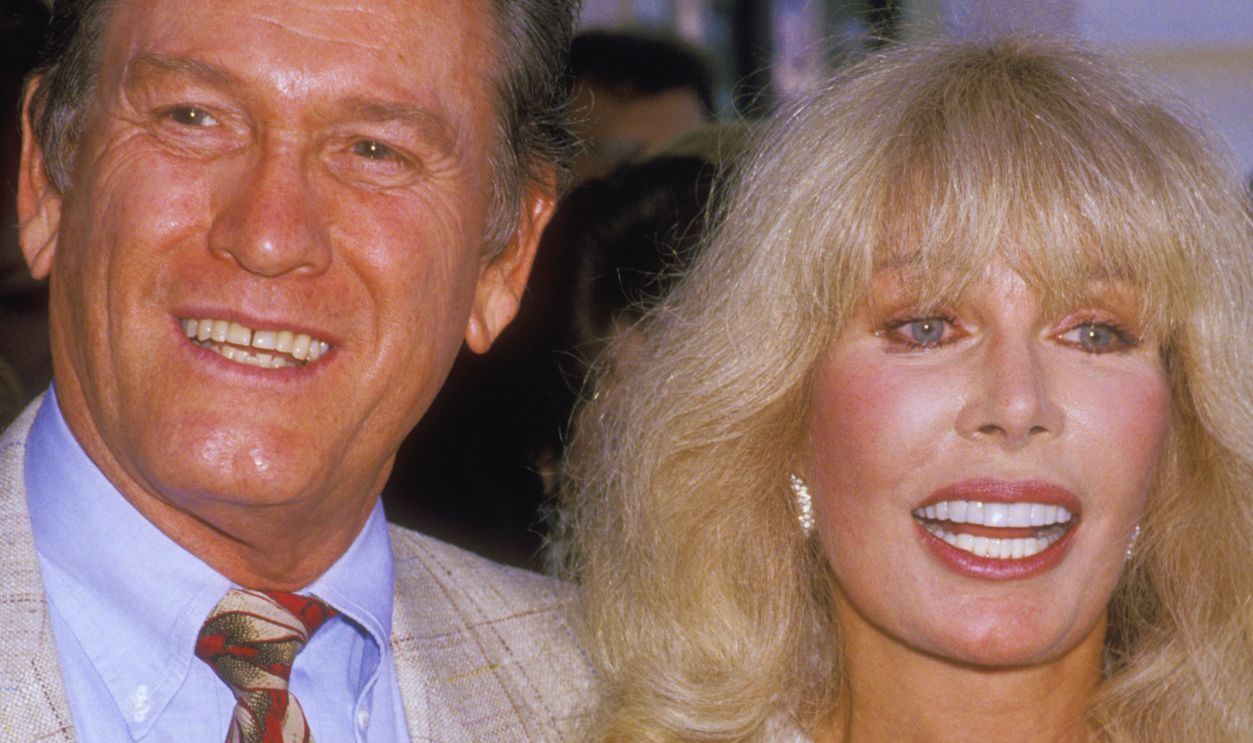 Ron Galella Archive - File Photos Actor Earl Holliman and Actress Loretta Swit attend the Hollywood Walk of Fame Star Ceremony Honoring Loretta Swit on September 1, 1989 at 6200 Hollywood Boulevard in Hollywood, California.