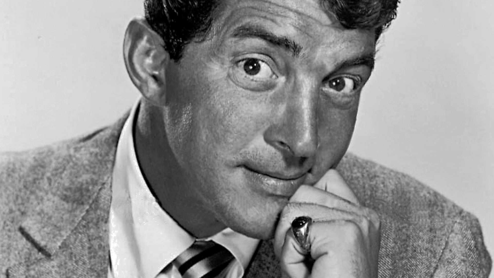 Original studio publicity photo of Dean Martin for the film Bells Are Ringing (1960)