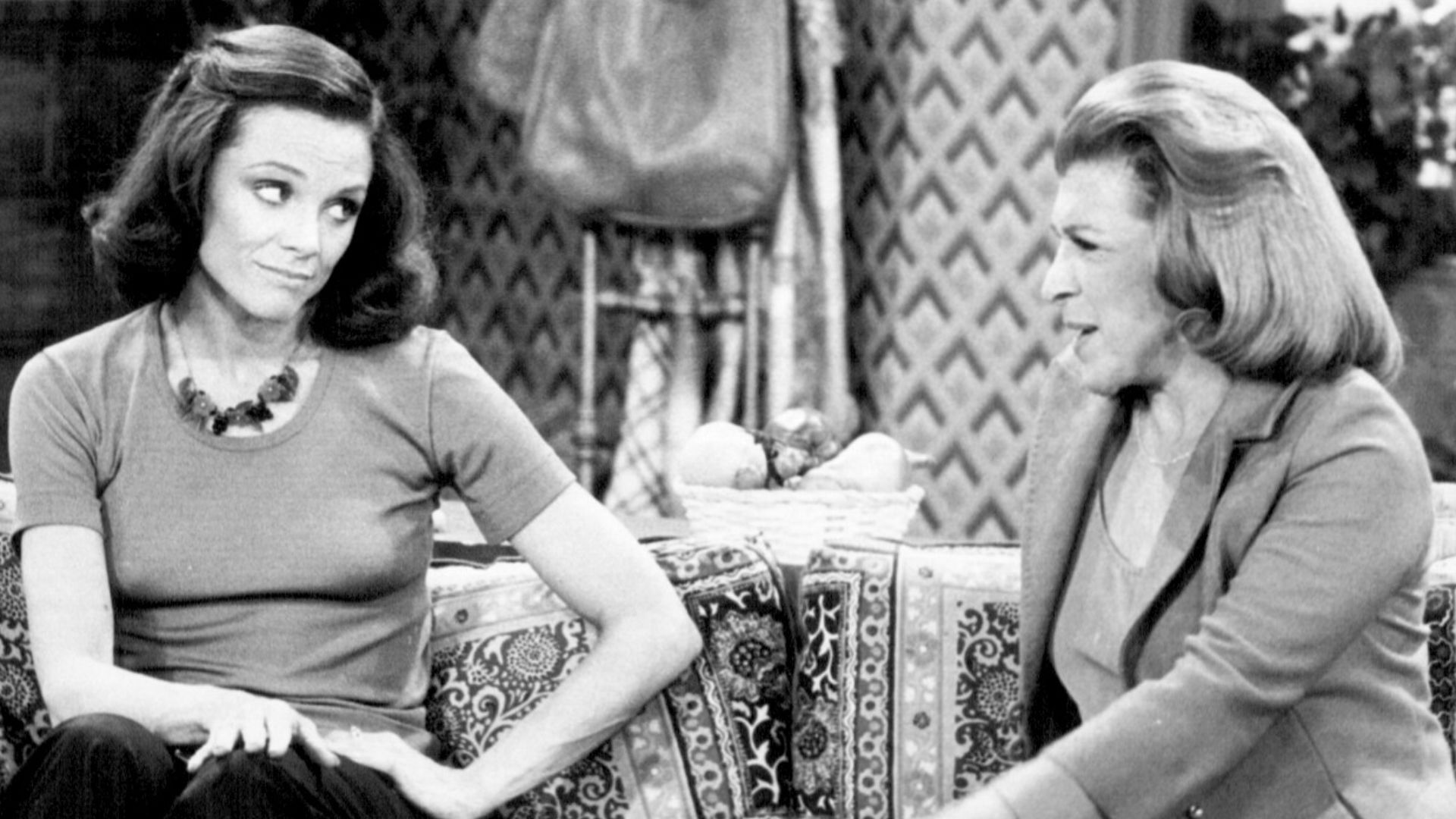 Photo of Valerie Harper (Rhoda) and Nancy Walker (Ida Morgenstern) from the television series Rhoda.  In this scene, Ida offers her daughter some advice.