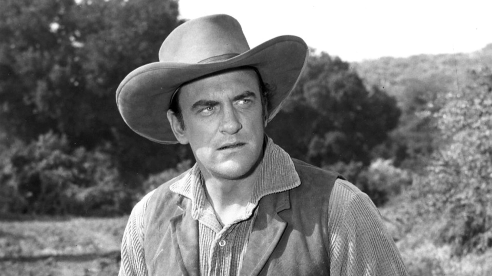 Photo of James Arness as Matt Dillon from Gunsmoke.