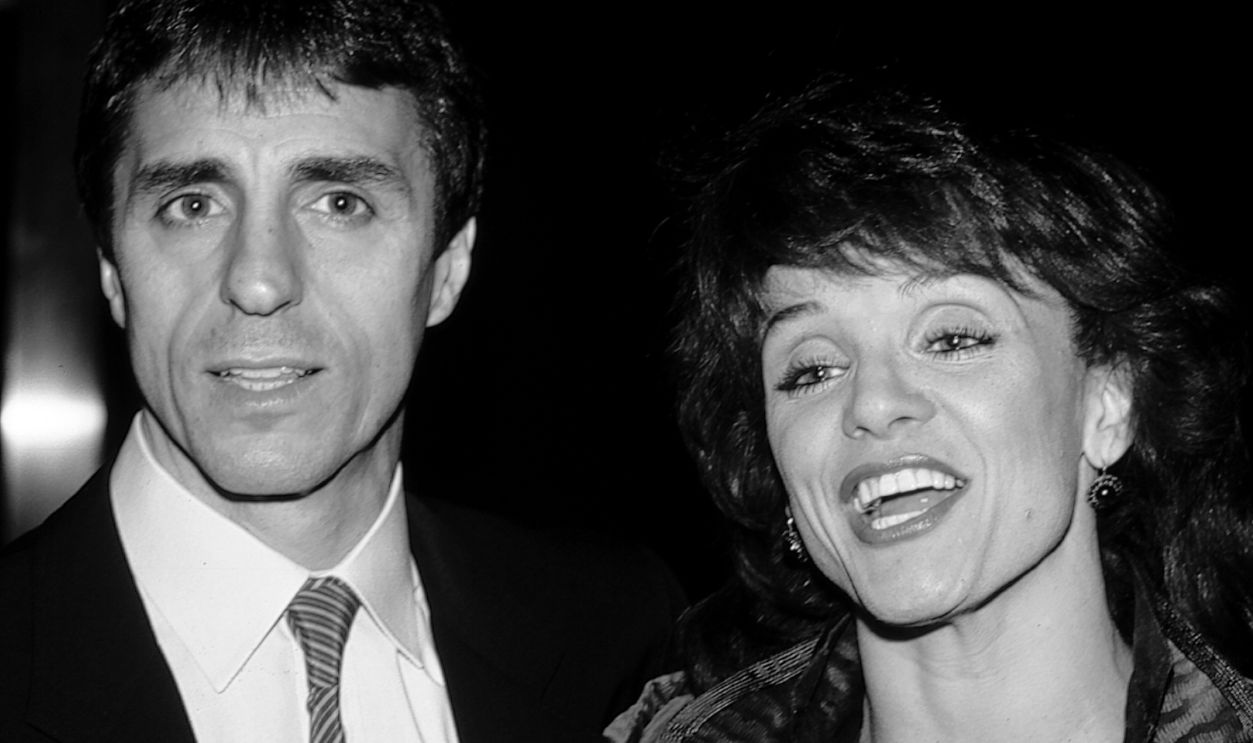 USA: Valerie Harper Valerie Harper with her husband Tony Attending a Benefit Party at Studio 54 in New York City. December 1982