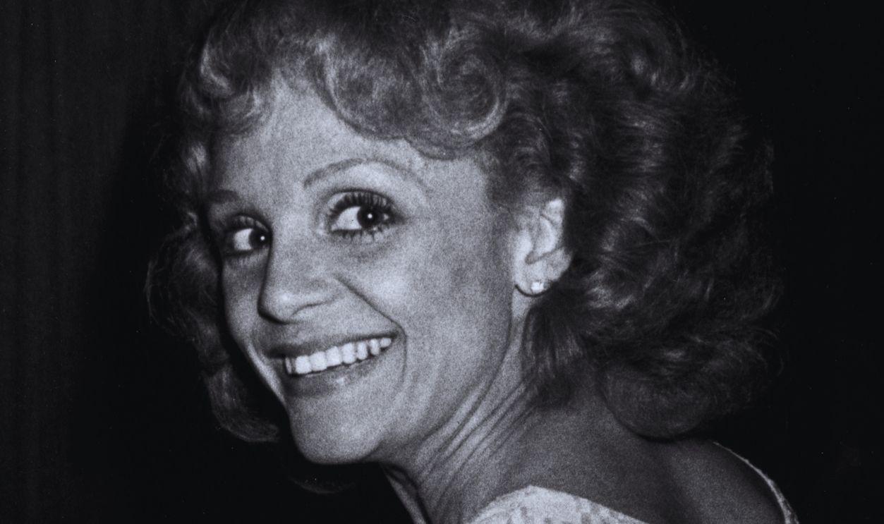 Premiere Party for "Hair" BEVERLY HILLS, CA - MARCH 14: Valerie Harper attends the premiere party for "Hair" on March 14, 1979 at ABC TV Studios in Beverly Hills, California.