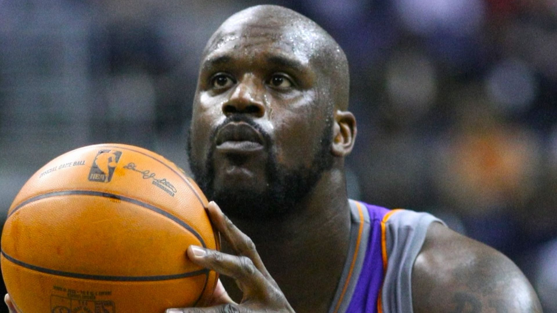 Shaquille O'Neal preparing to shoot a free throw