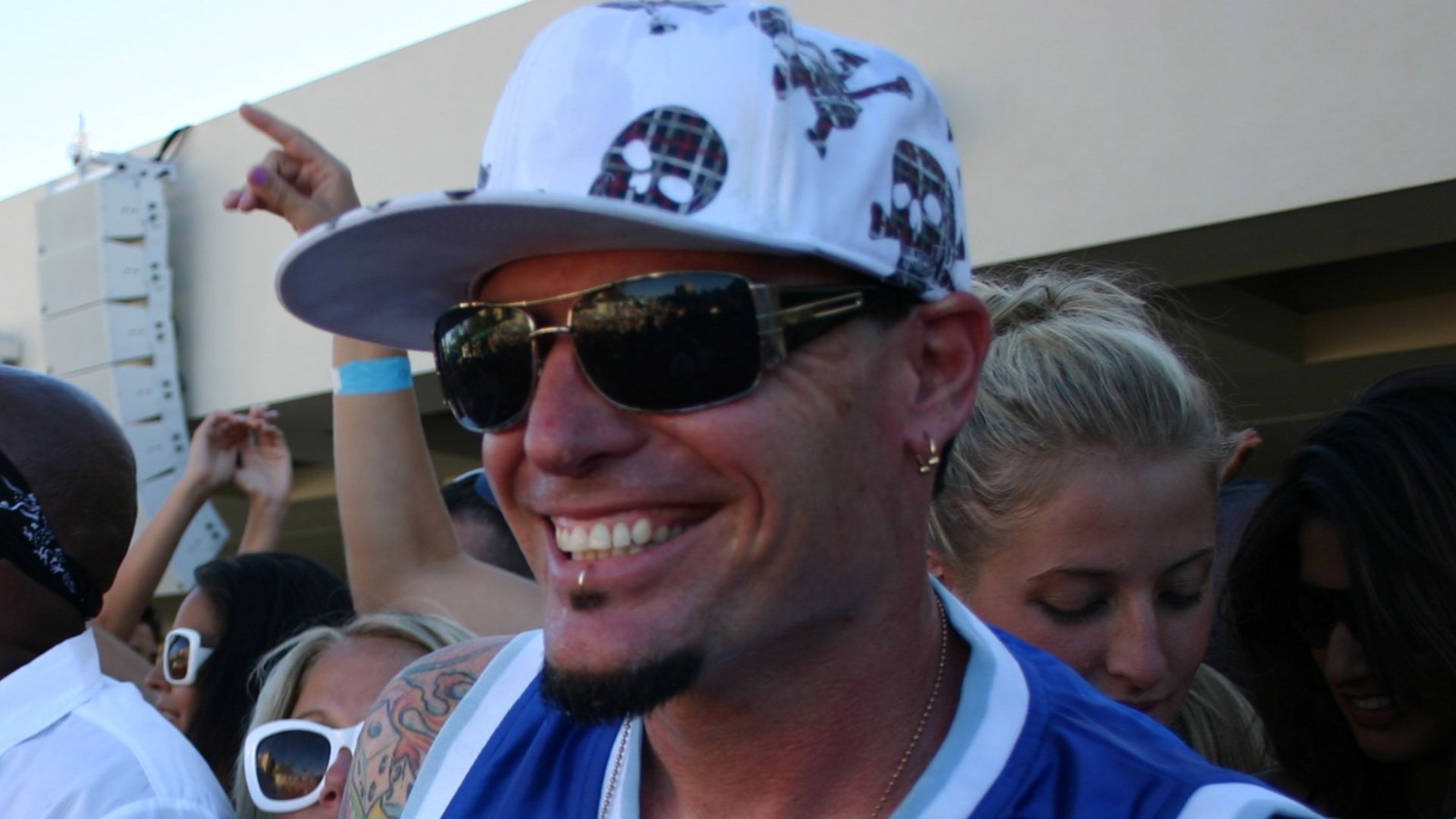 MC Hammer and Vanilla Ice at Wet Republic