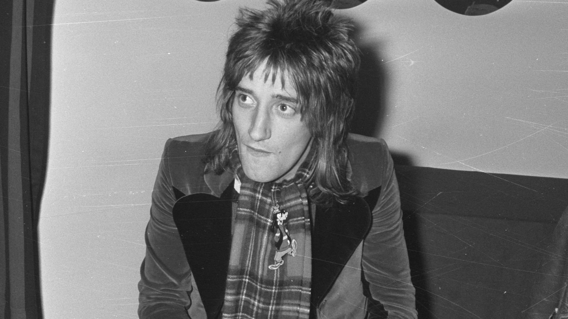 Collectie / Archief : Fotocollectie Anefo
Reportage / Serie : [ onbekend ]
Beschrijving : Popsinger Rod Stewart krijgt gouden LPs, Edison en Oscar in Hilton Amsterdam, Rod Stewart , kop
Datum : 5 november 1971
Locatie : Amsterdam, Noord-Holland
Trefwoorde