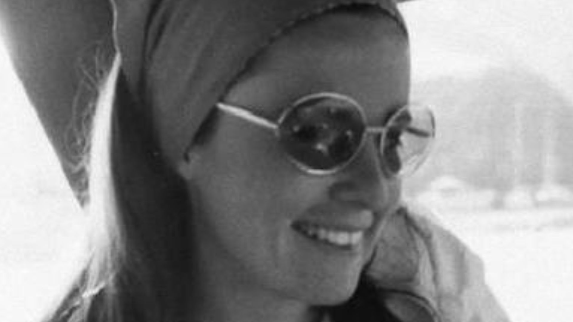 Linda Perhacs in a 1970 publicity headshot for Parallelograms