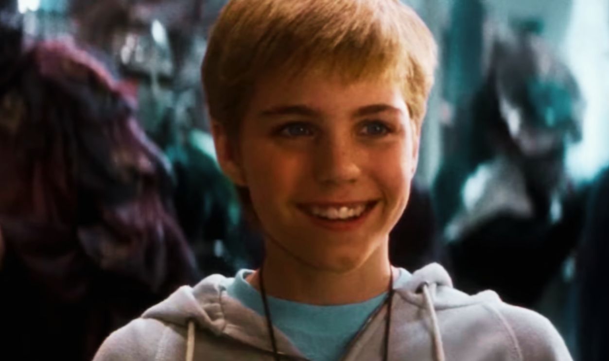 Screenshot from The NeverEnding Story II: The Next Chapter (1990) 