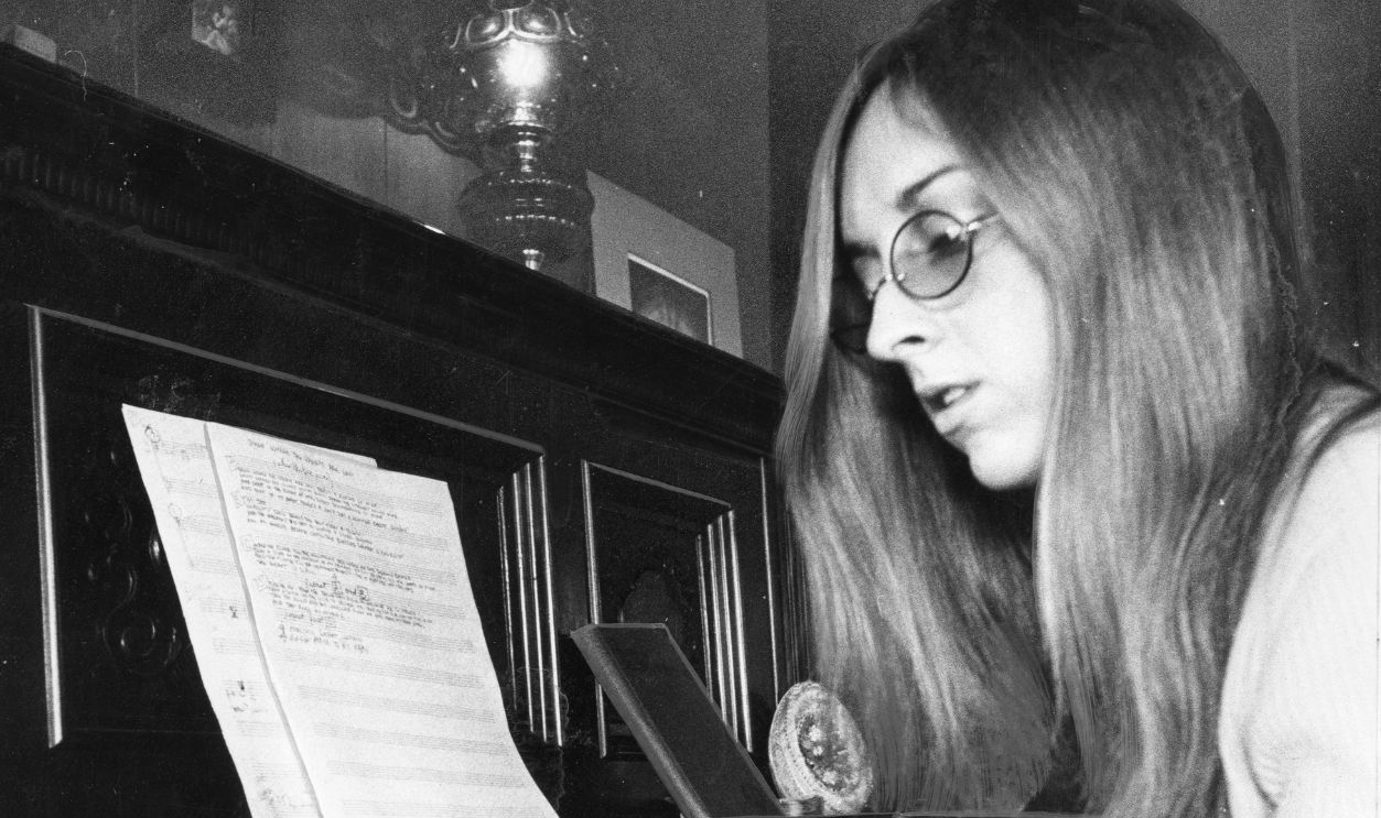Getty Images - 1298826785 - Folk singer Judee Sill.