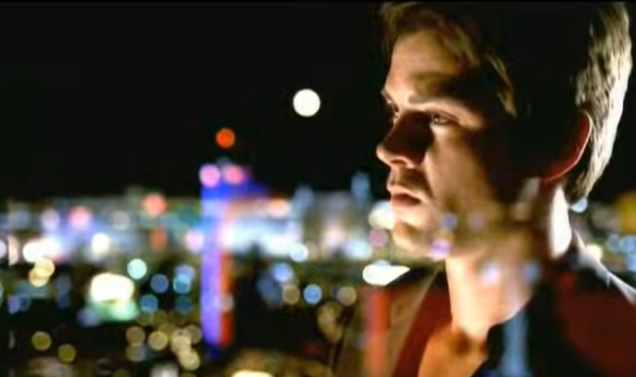 Screenshot from Las Vegas (2003–2008)